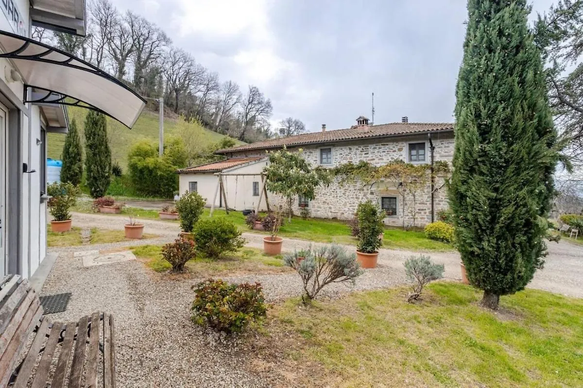 Ala di Maniero in Toscana, nel Mugello sulle Colline di Firenze Borgo San Lorenzo
